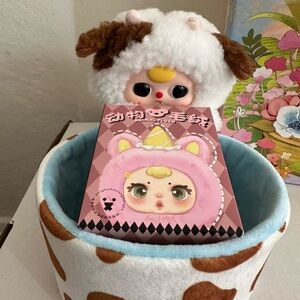 Baby Three Storage Basket with Animal Plush Keychain Blind Box